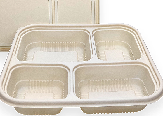 How does a Plastic Food Tray compare to a Wooden Food Tray in terms of stain resistance?